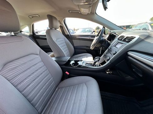 Used 2016 Ford Fusion S image 11