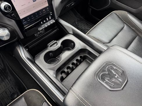 Used 2024 RAM 1500 Laramie image 27