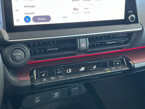 New 2026 Toyota Prius Plug-In Hybrid image 18