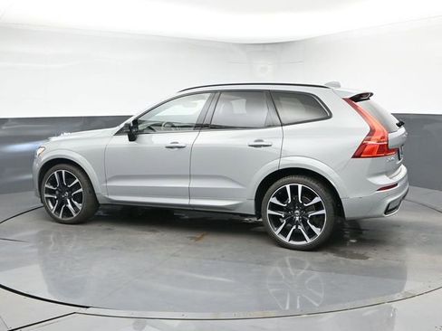 Used 2024 Volvo XC60 B5 Ultimate w/ Protection Package Premier AWD/4WD image 7