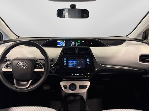 Used 2016 Toyota Prius Two FWD image 21