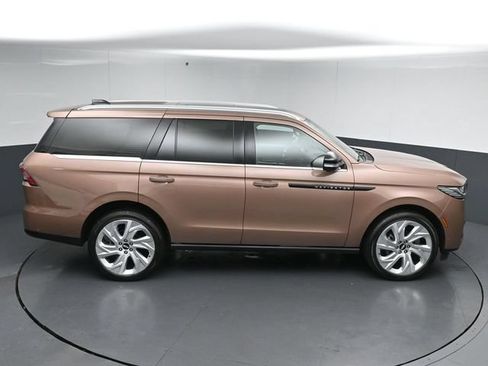 Certified 2025 Lincoln Navigator Black Label AWD/4WD image 53