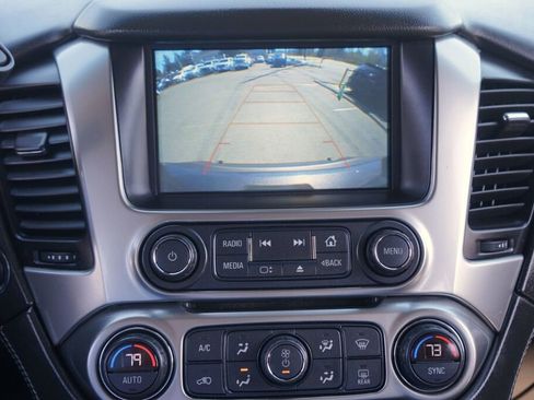 Used 2018 Chevrolet Suburban Premier image 29