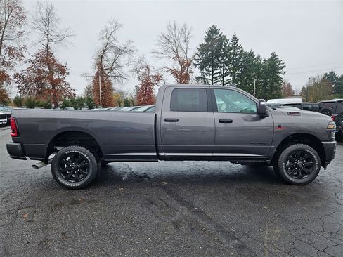 New 2026 RAM 3500 Big Horn image 8