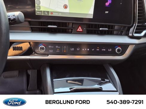 Used 2023 Kia Sportage EX image 27