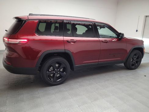 Used 2023 Jeep Grand Cherokee L Laredo AWD/4WD image 10
