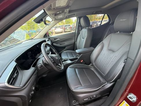 Used 2024 Buick Encore GX Avenir w/ Avenir Technology Package AWD/4WD image 4