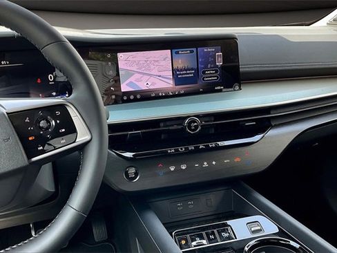 New 2025 Nissan Murano SL image 6