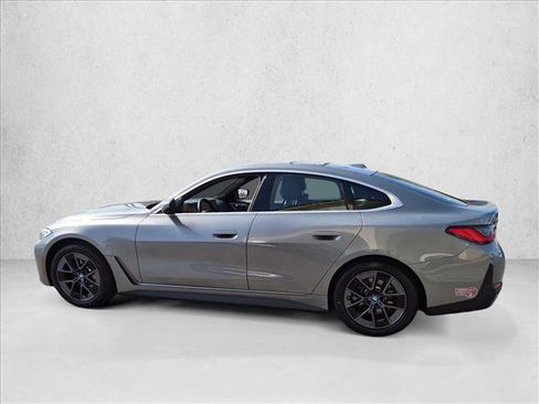 Used 2023 BMW i4 eDrive35 RWD image 9