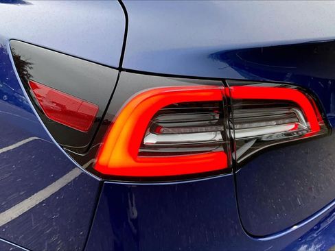 Used 2022 Tesla Model 3 Long Range image 28