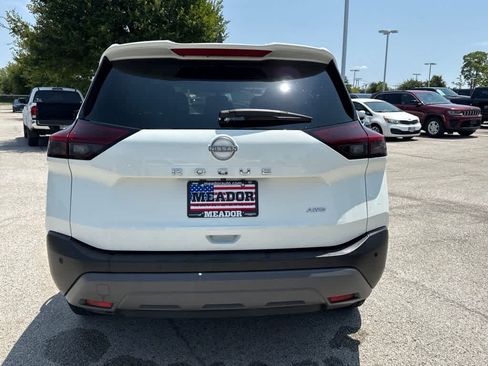 Used 2023 Nissan Rogue S AWD/4WD image 4