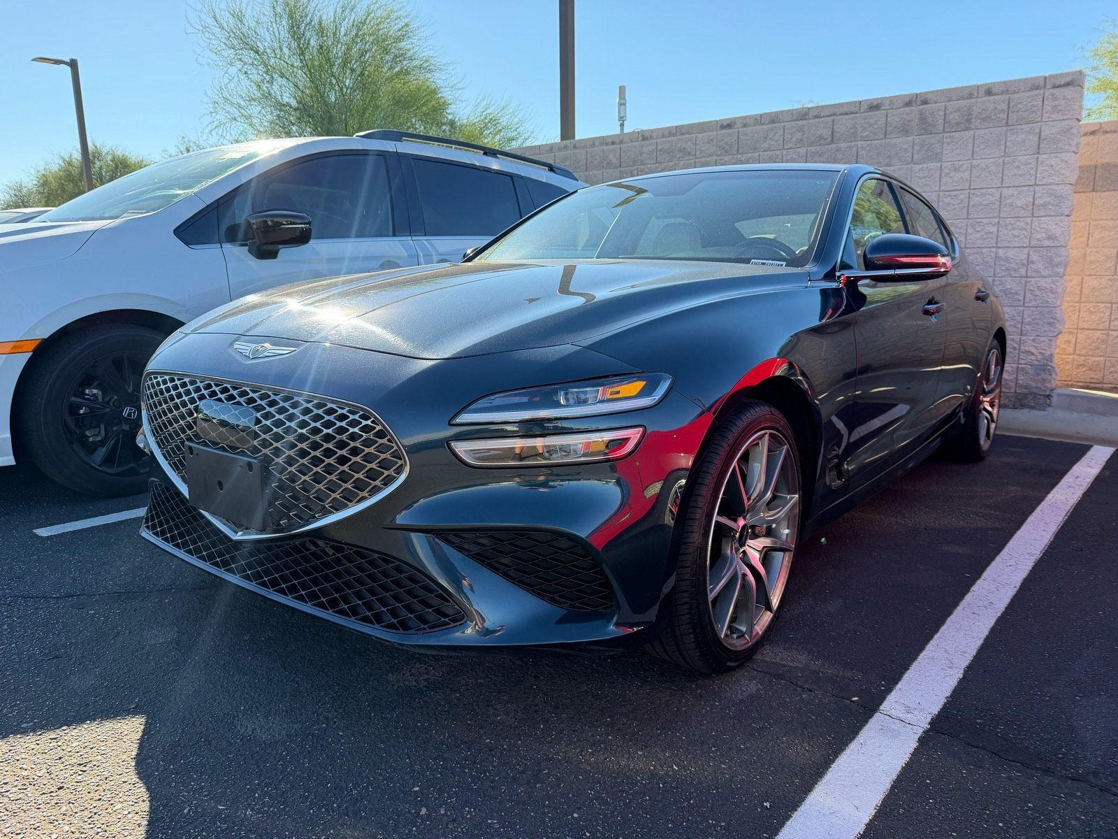 Used 2025 Genesis G70 2.5T RWD image 2