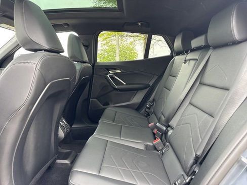 Certified 2025 BMW X2 xDrive28i AWD/4WD image 11