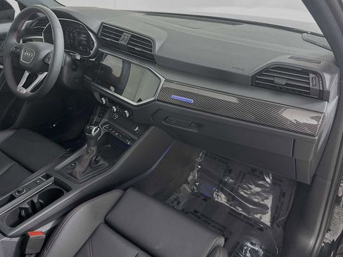 Used 2025 Audi Q3 2.0T Premium Plus w/ Premium Plus Package image 28