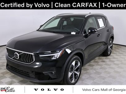 Used 2025 Volvo XC40 B5 Plus