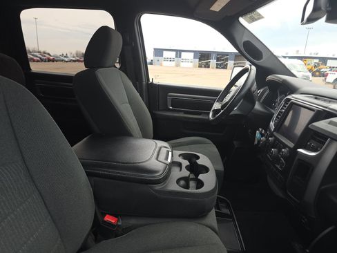 Used 2022 RAM 1500 Classic Warlock AWD/4WD image 8