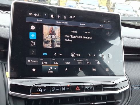 New 2026 Jeep Compass Limited image 17