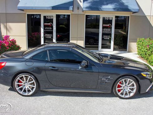Used 2017 Mercedes-Benz SL 65 AMG image 8