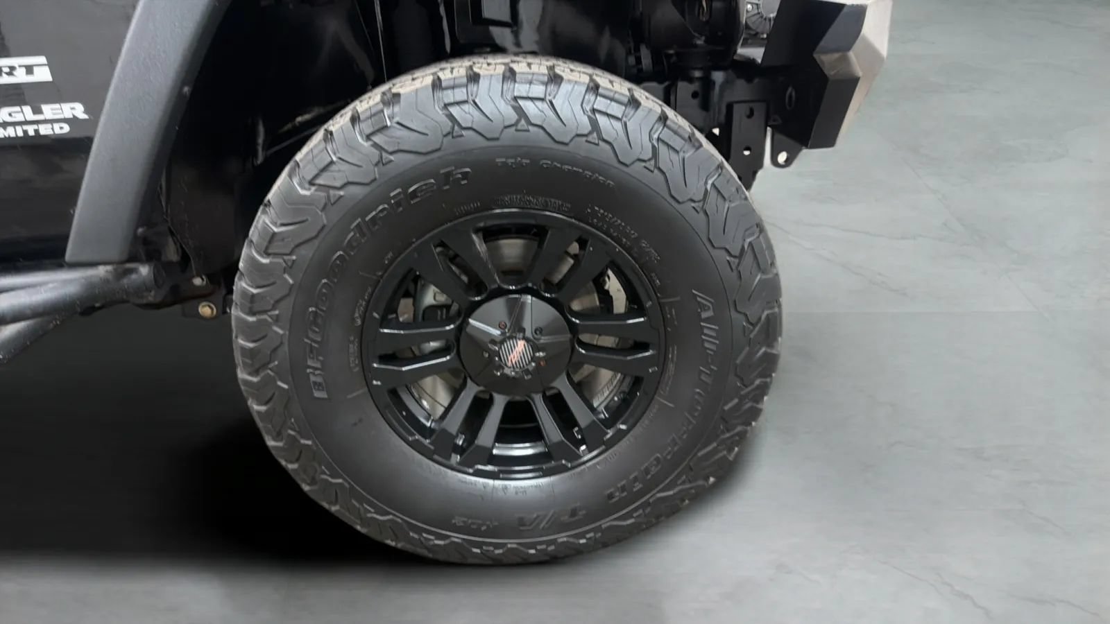 Used 2012 Jeep Wrangler Unlimited Sport AWD/4WD image 25