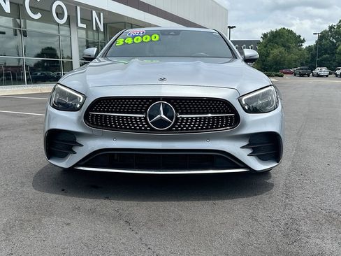 Used 2022 Mercedes-Benz E 350 Sedan w/ AMG Line Exterior image 5