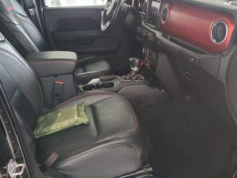 Used 2022 Jeep Gladiator Rubicon w/ LED Lighting Group AWD/4WD image 13