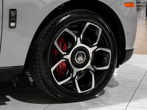 Used 2023 Rolls-Royce Cullinan Black Badge w/ Driver's Package image 74