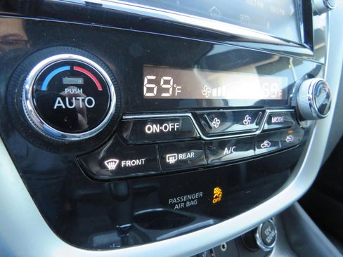 Used 2018 Nissan Murano S image 23