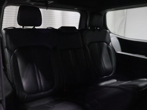 Used 2024 Jeep Wagoneer Series III AWD/4WD image 22