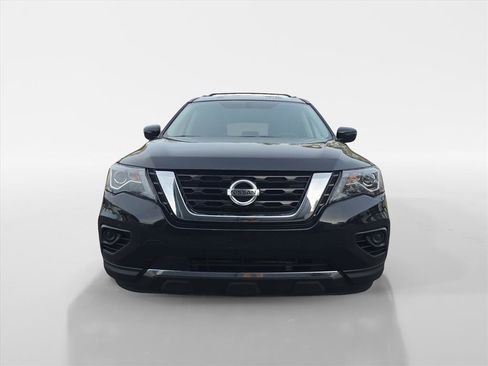 Used 2020 Nissan Pathfinder S image 8