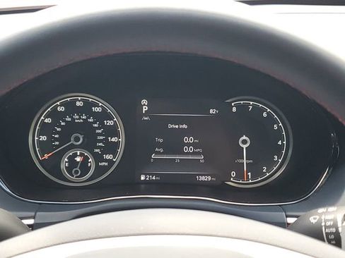 Used 2022 Genesis GV70 3.5T Sport image 18