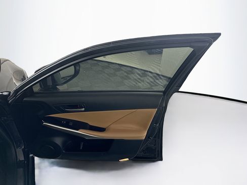 Used 2017 Lexus IS 200t IS Turbo image 32