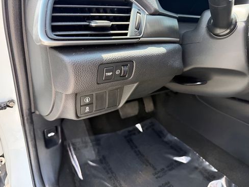 Used 2020 Honda Accord LX image 17