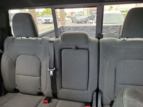 Used 2019 RAM 1500 Big Horn AWD/4WD image 7