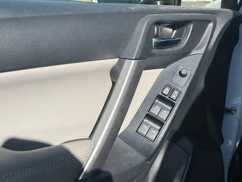 Used 2018 Subaru Forester 2.5i Limited image 12