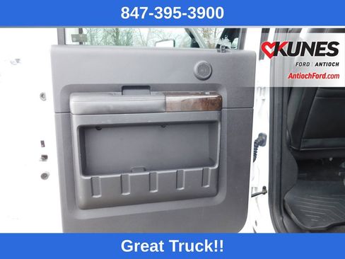Used 2015 Ford F250 Platinum w/ FX4 Off-Road Package image 19
