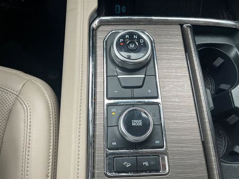 Used 2024 Ford Expedition Max Limited image 27