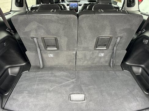 Used 2023 Jeep Grand Cherokee L Limited image 15