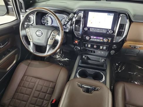 Used 2021 Nissan Titan Platinum Reserve w/ Moonroof Package AWD/4WD image 15