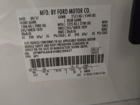 Used 2017 Ford Edge Titanium w/ Equipment Group 301A AWD/4WD image 33