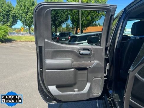 Used 2020 Chevrolet Silverado 1500 LTZ w/ LTZ Plus Package AWD/4WD image 10