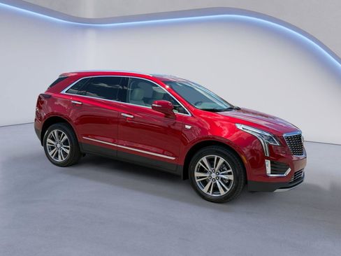Used 2026 Cadillac XT5 Premium Luxury w/ Driver Assist Package AWD/4WD image 1