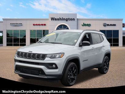 New 2025 Jeep Compass Latitude w/ Convenience Group