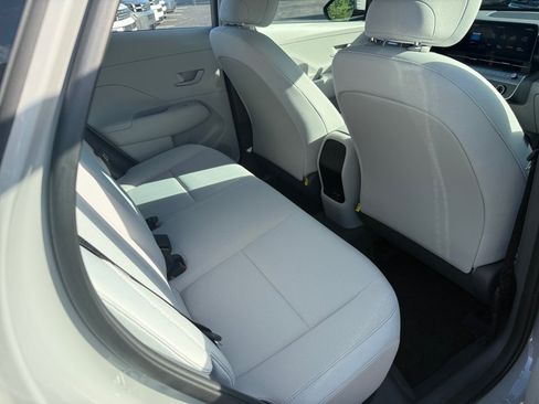 Used 2026 Hyundai Kona SE FWD image 29