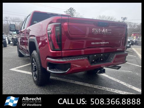 Used 2024 GMC Sierra 2500 AT4 w/ AT4 Premium Plus Package image 3