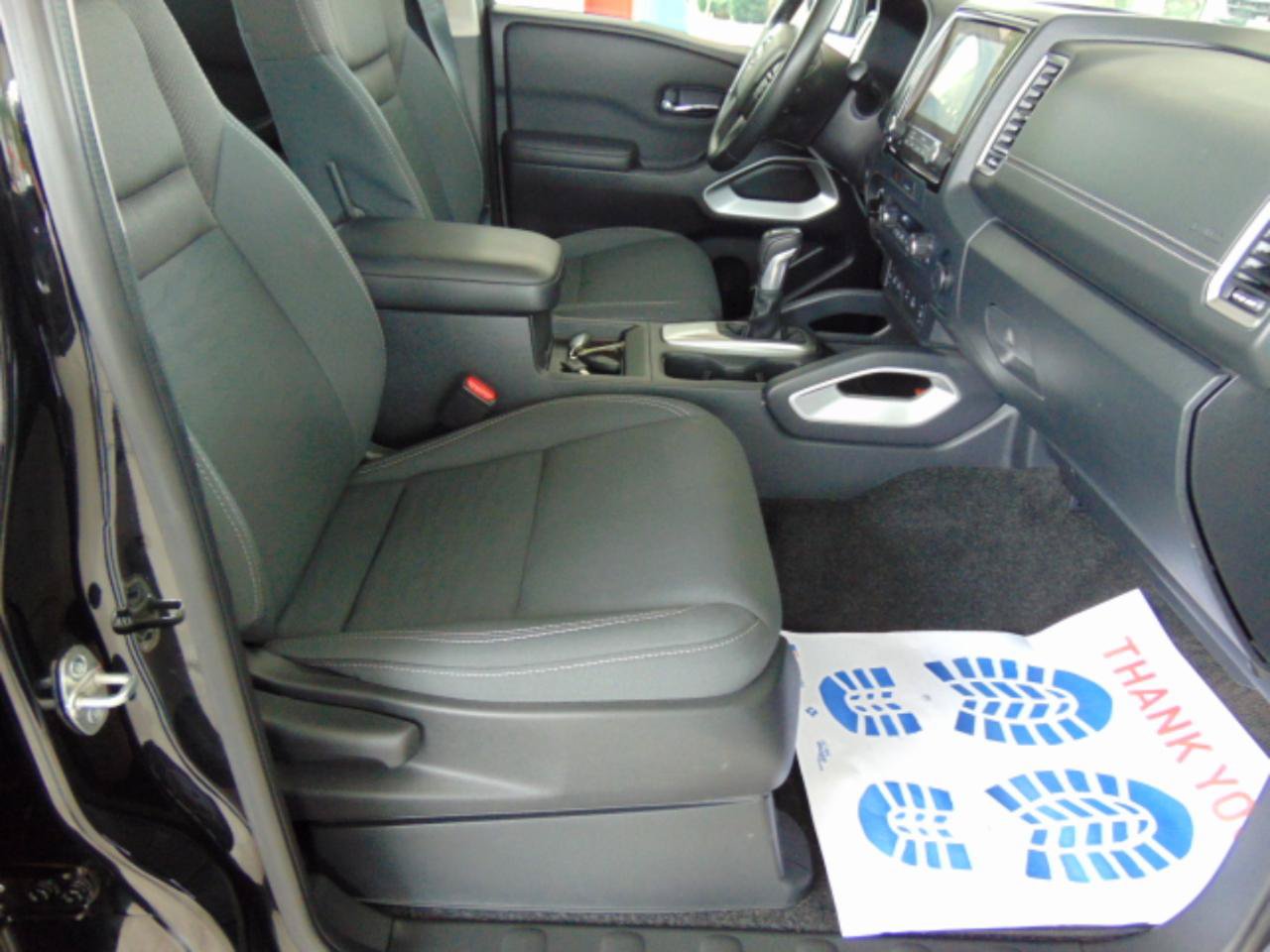 Used 2022 Nissan Frontier SV AWD/4WD image 21