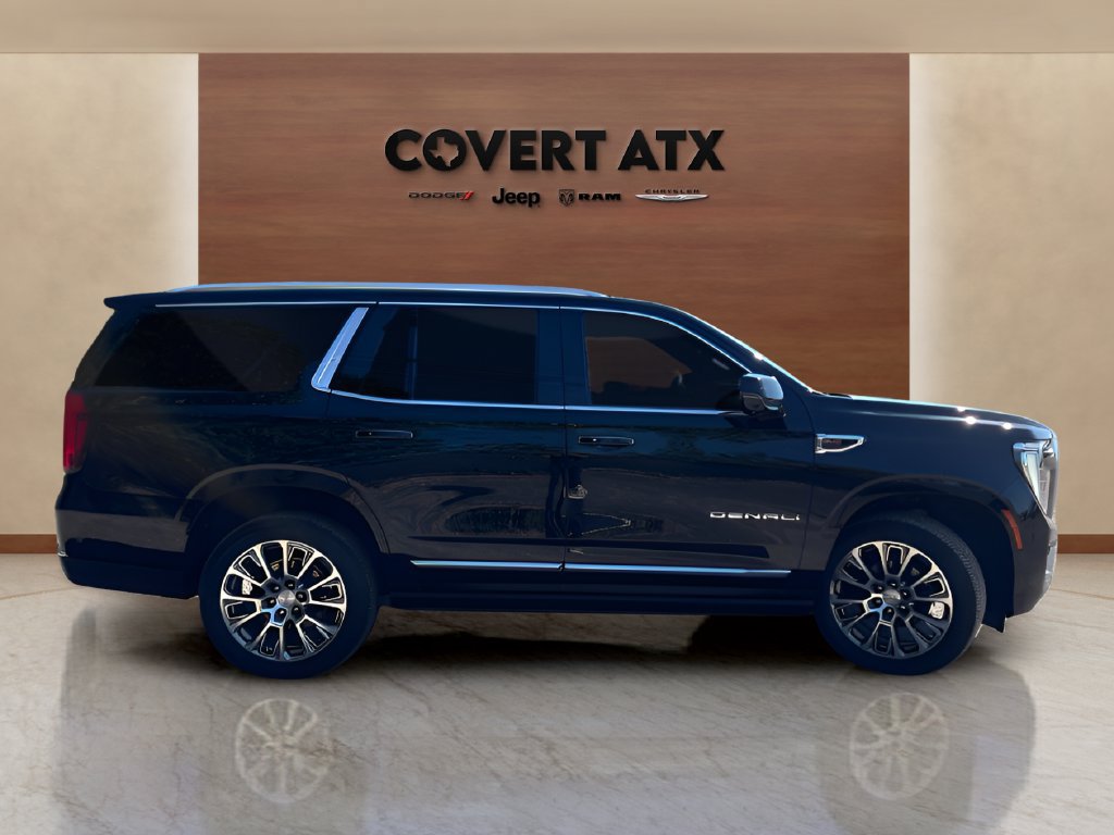 Used 2025 GMC Yukon Denali w/ Sun & Power Step Package AWD/4WD image 6