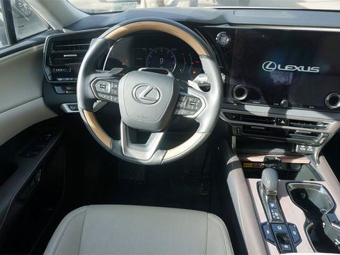 Used 2024 Lexus RX 350 Premium image 6