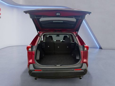 Used 2025 Toyota RAV4 LE AWD/4WD image 19