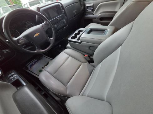 Used 2018 Chevrolet Silverado 2500 W/T AWD/4WD image 8