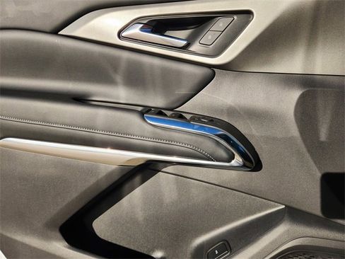 New 2026 Chevrolet Traverse LT w/ Sun and Wheel Package image 16